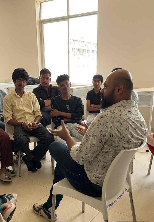 VFX Producer Pankaj Sonawane Inspires Media Students1